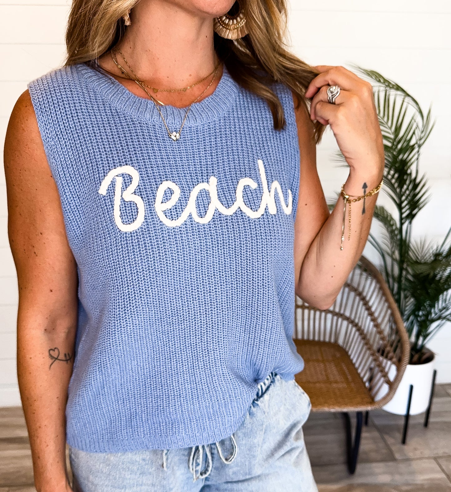 Round Neck 'BEACH' Sweater Tank
