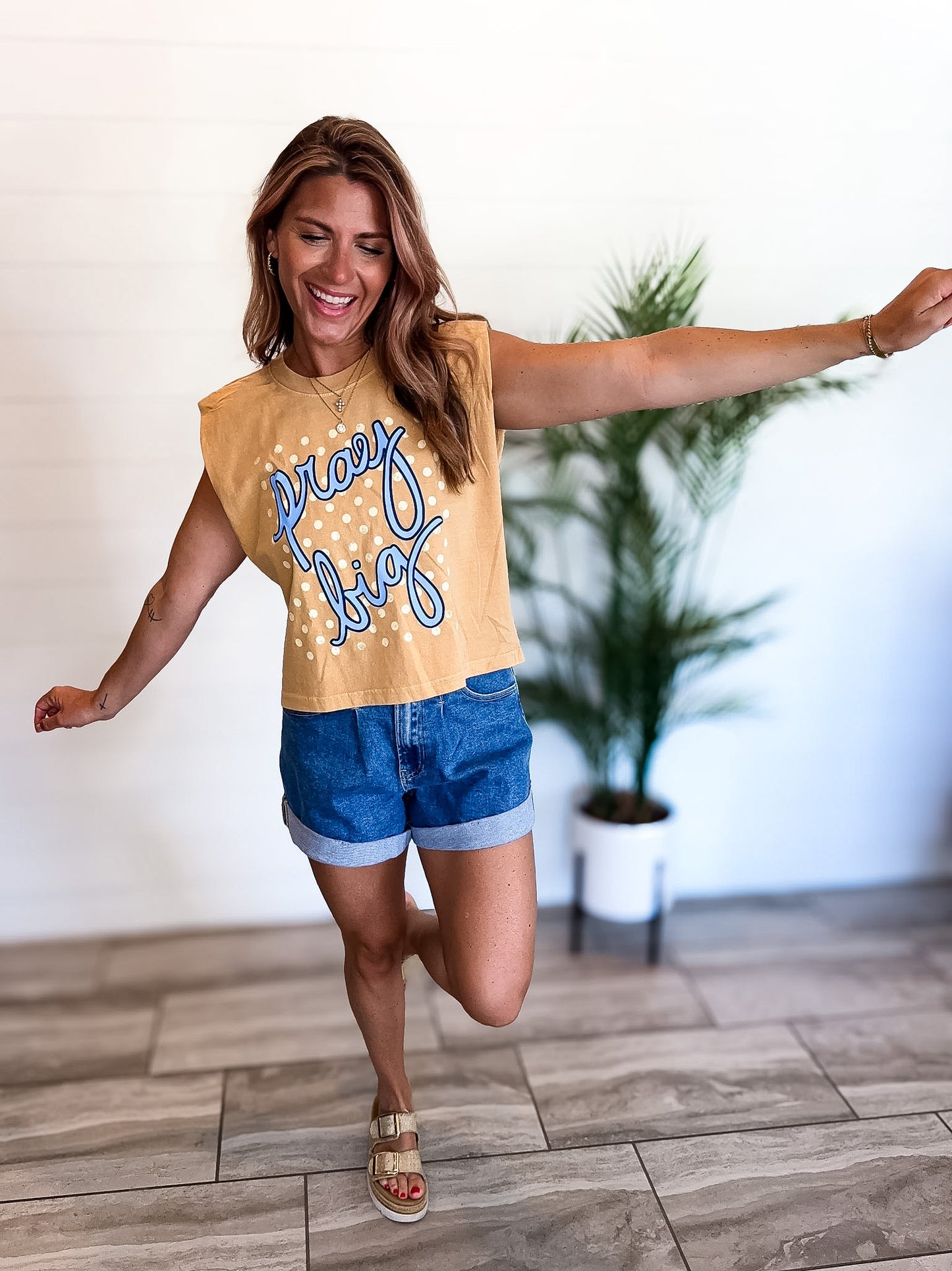 Pray Big Tank