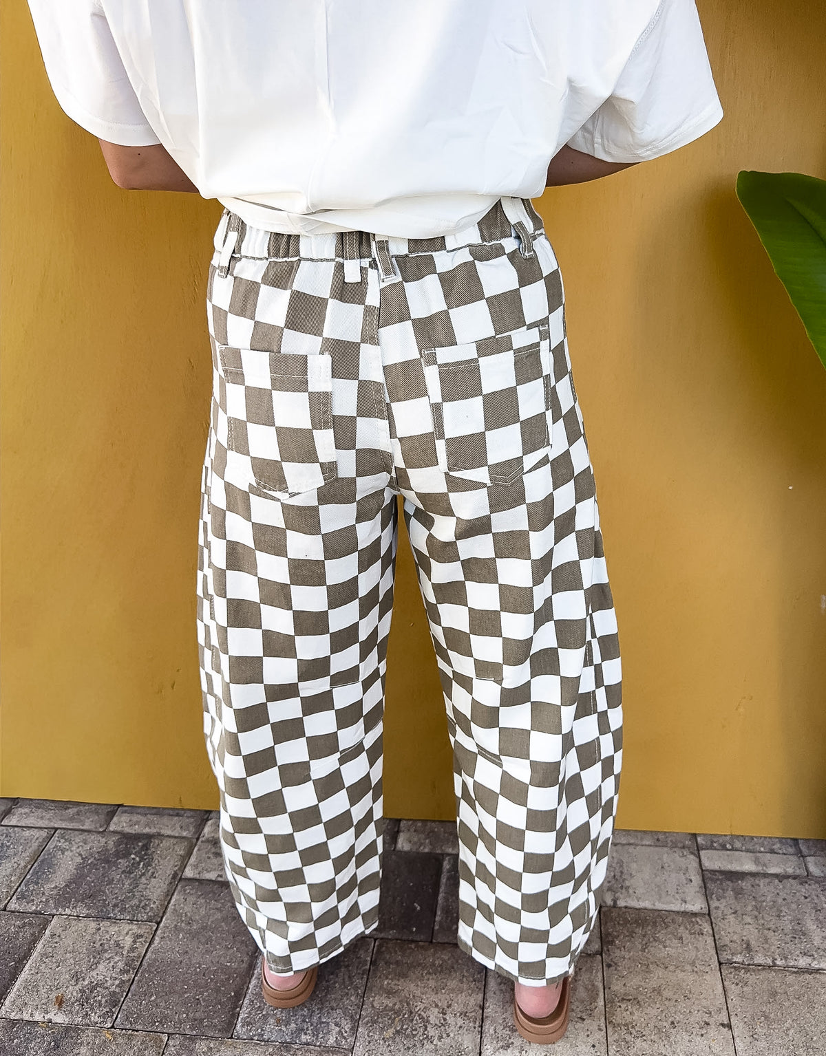Checkered Print Barrel Pants