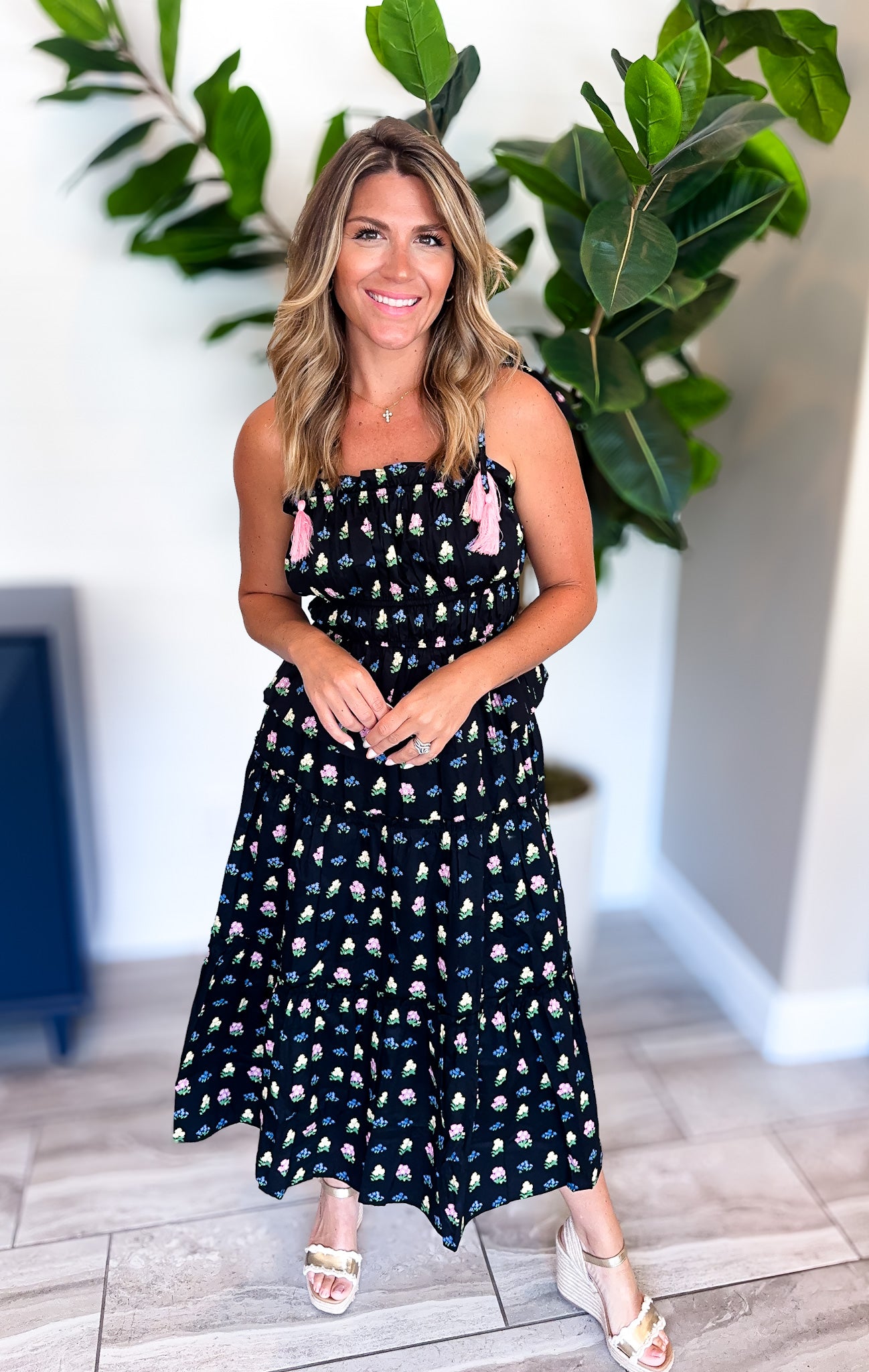 Pink Tassel Floral Set