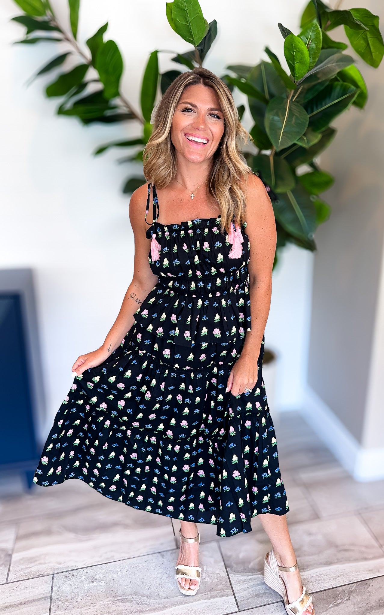 Pink Tassel Floral Set